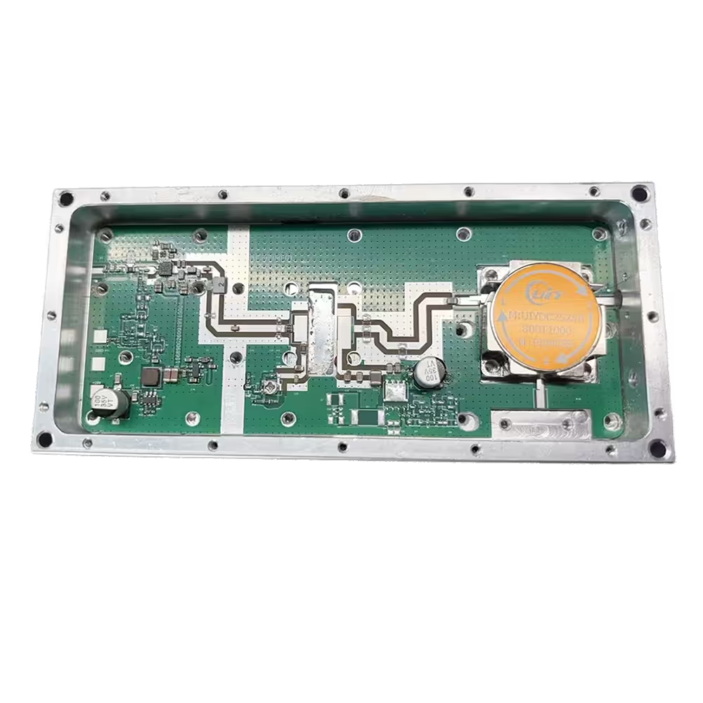 800–1000MHz 50W RF Power Amplifier with Isolator